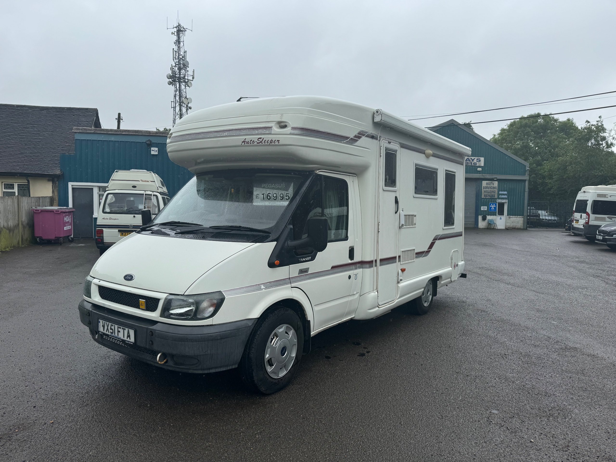 Used 2001 AutoSleepers Ravenna Ford Transit for sale in Ashford, Kent